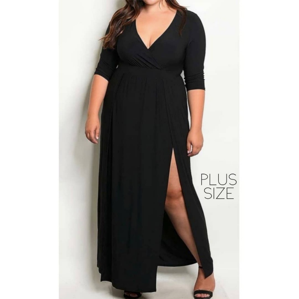 Plus size Maxi dress w/slits
